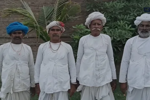 सिरोही: लाखों रुपये ऐंठे, फिर भी कर दिया हुक्का-पानी बंद, सिरोही में पंचों के डर से देवासी परिवार ने छोड़ा गांव