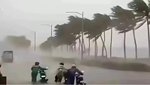 मौसम 13 अगस्त: 16 राज्यों में मूसलाधार बारिश का अलर्ट